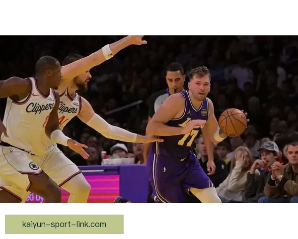 东契奇生涯单节得分20+32次追平哈登仅次库里科比历史第三 东契奇生涯单节得分20+32次追平哈登仅次库里科比历史第三