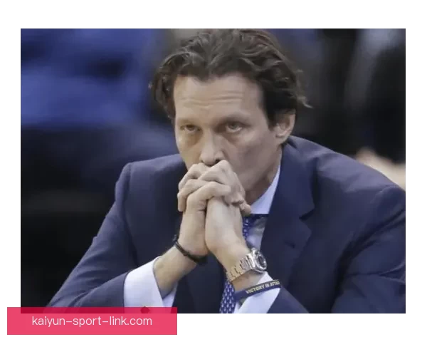 斯奈德达成常规赛500胜里程碑跻身现役主帅前六彰显执教实力